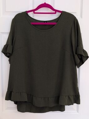 Women's Olive Ruffle-Hem Short Sleeve Top